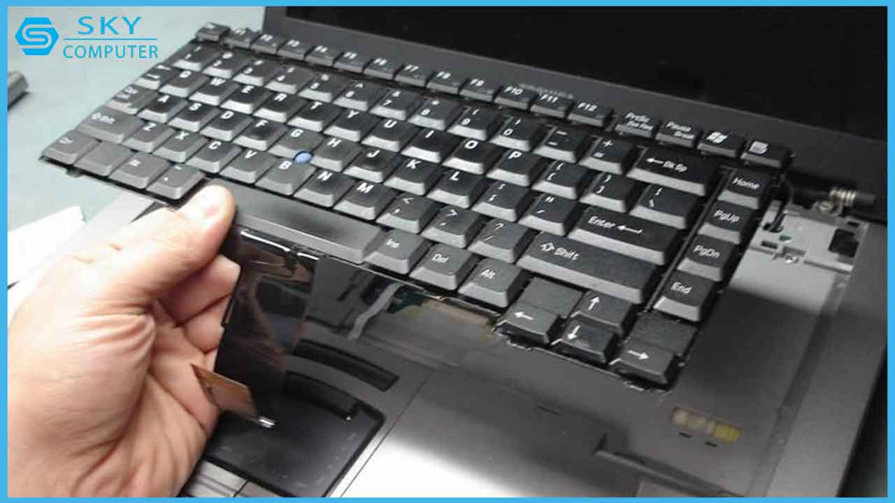 dich-vu-thay-ban-phim-laptop-gigabyte-da-nang_1