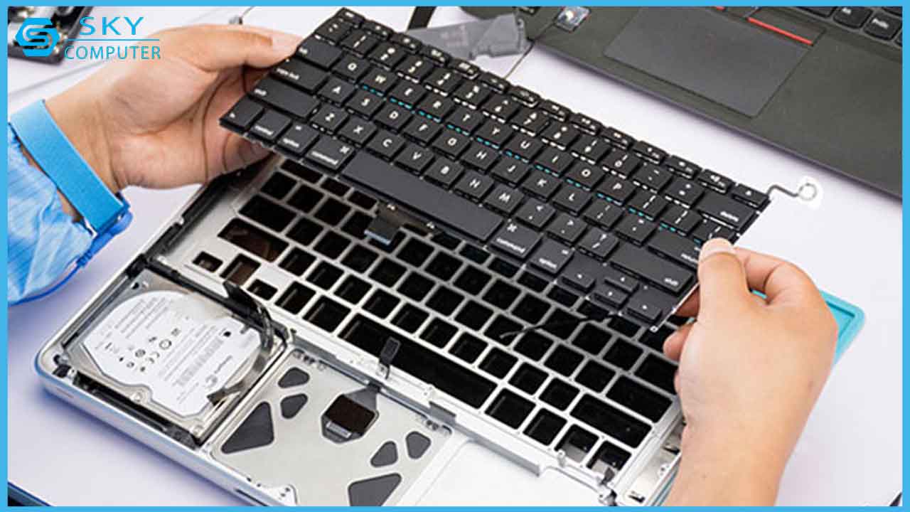 dich-vu-thay-ban-phim-laptop-gigabyte-da-nang_2