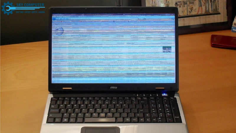 man-hinh-laptop-chop-lien-tuc